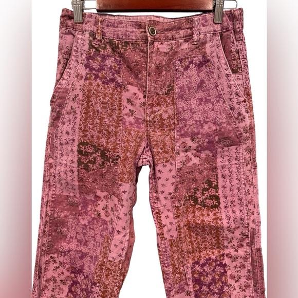 Pilcro The Roamer Floral Patchwork Purple Pants - Picture 3 of 9